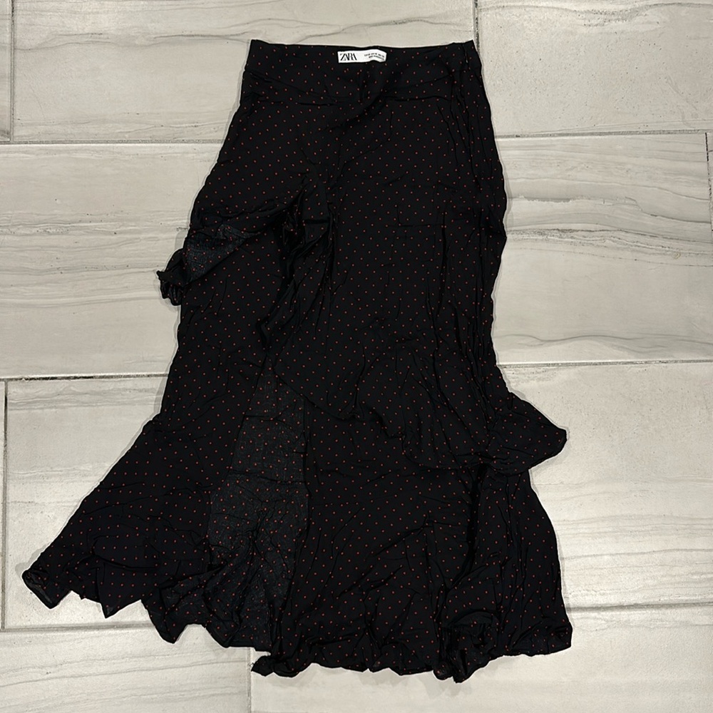 Zara Long Black Skirt With Red Polka Dot and Side Slit
